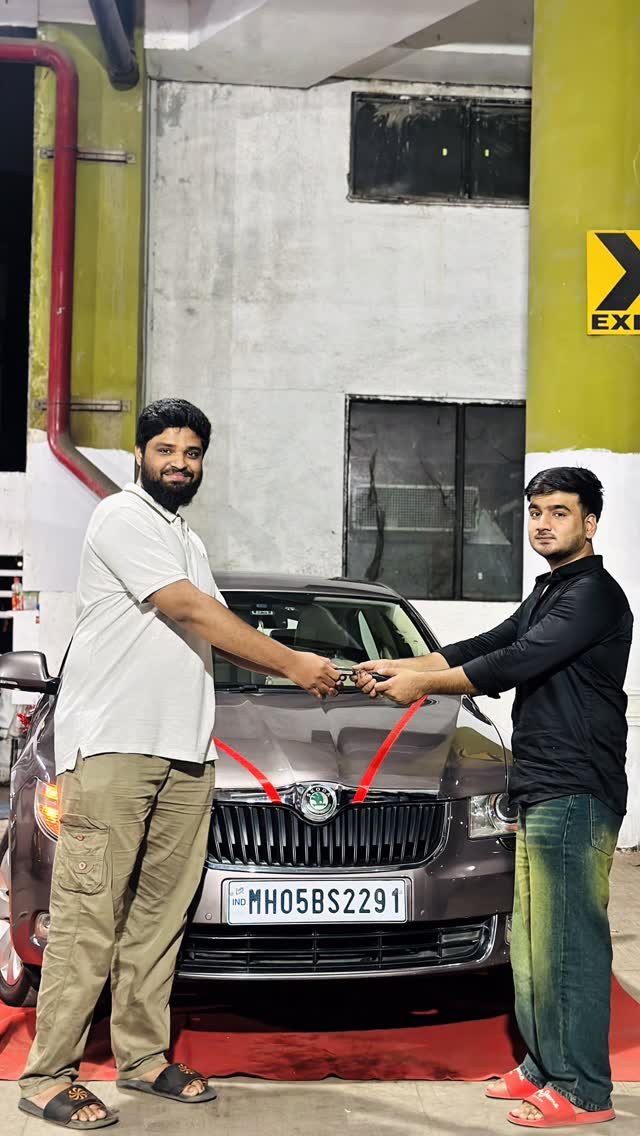 glam_carz 게시물 이미지: Congratulations to
Mr Shaad for your new Skoda...