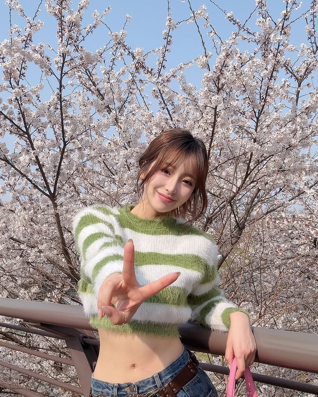Photo by 혀니 on April 09, 2025.