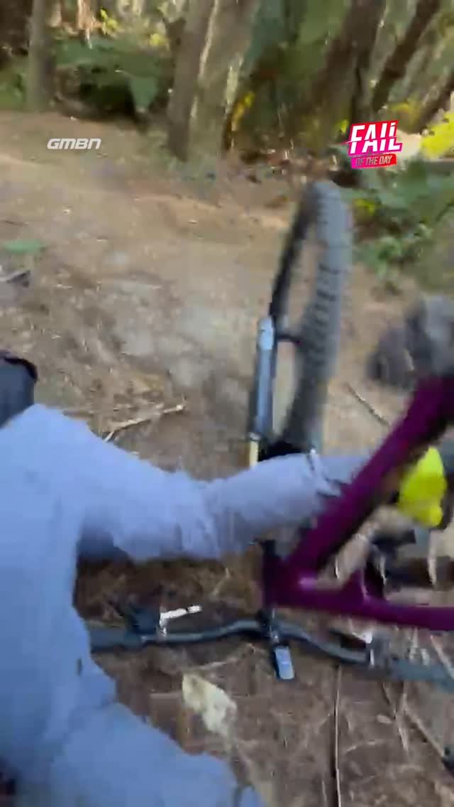 globalmountainbikenetwork 게시물 이미지: FAILS Of The Week: It's time to take a look...
