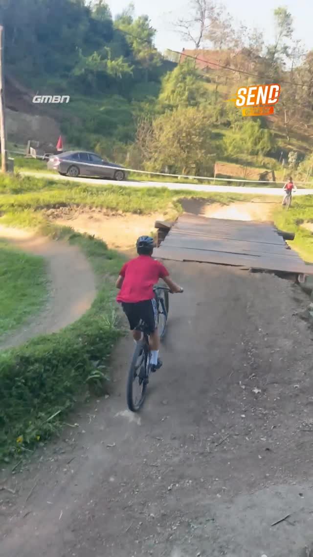 globalmountainbikenetwork 게시물 이미지: SEND Of The Day: Get your sickest sends into...