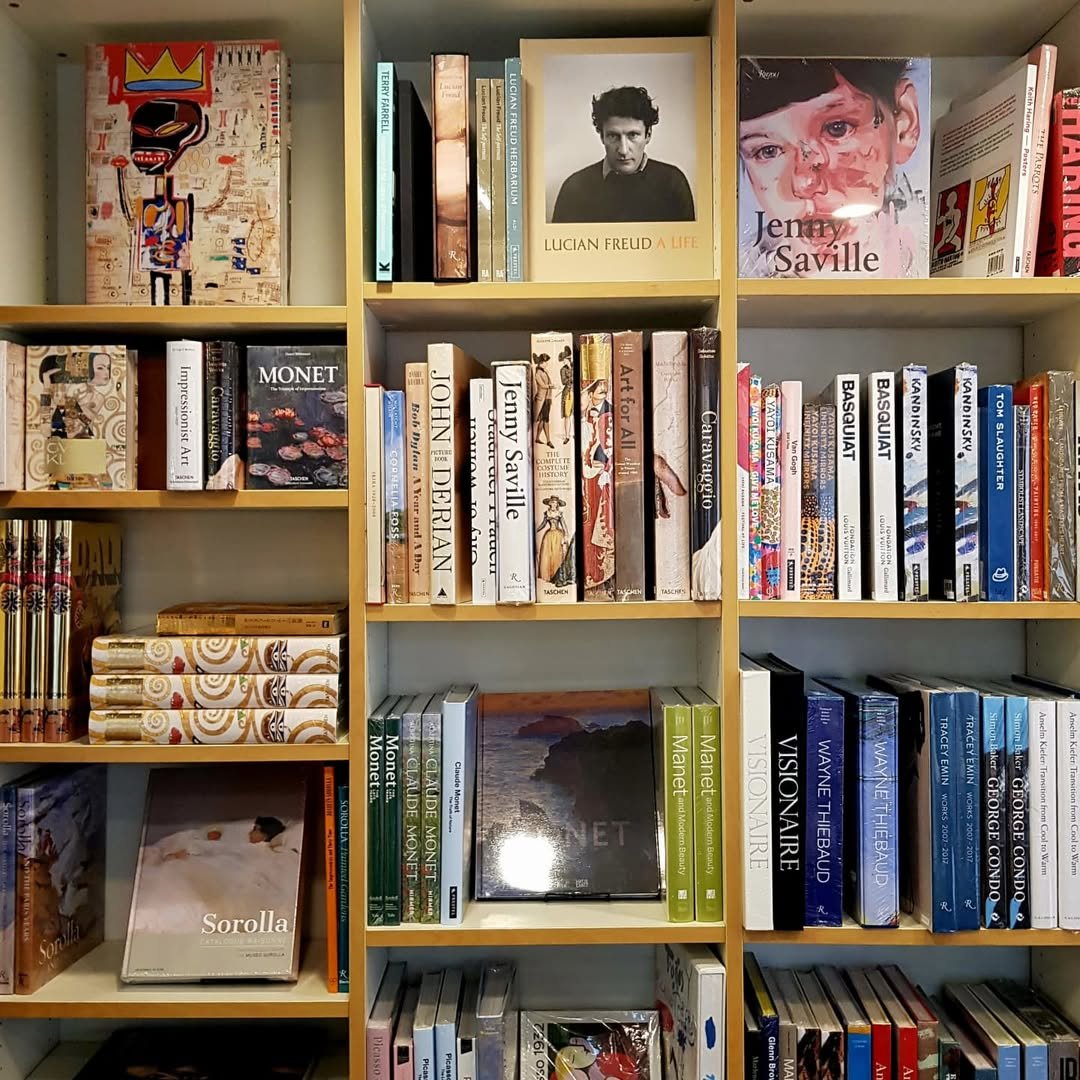 Photo by 한울 | 생각, 기록, 창작으로 만나는 나✨️ on August 11, 2024.