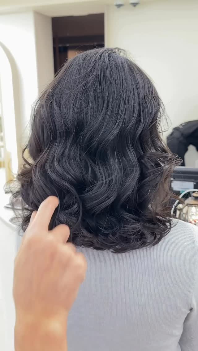 gnaal_hanul 게시물 이미지: 오늘은 #싱가폴 에서 찾아주신 고객님🙏🏻

머리를 기를때 어깨에...