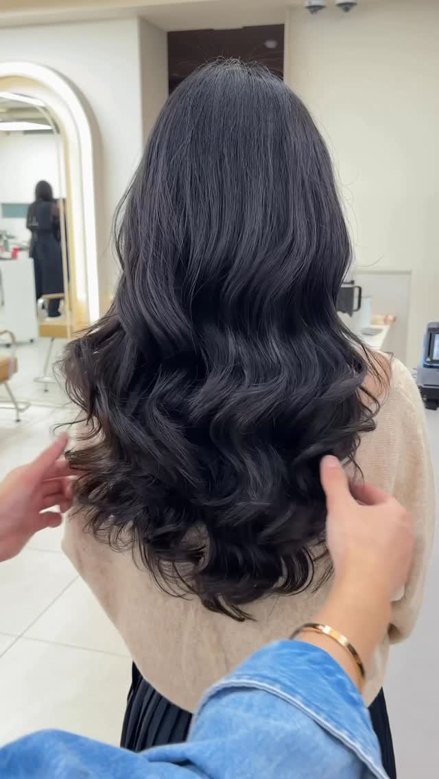 gnaal_hanul 게시물 이미지: 미국#시카고 에서 찾아주신 고객님🙏🏻🙏🏻

고객님의 라이프스타일과 모발컨디션에 맞게...