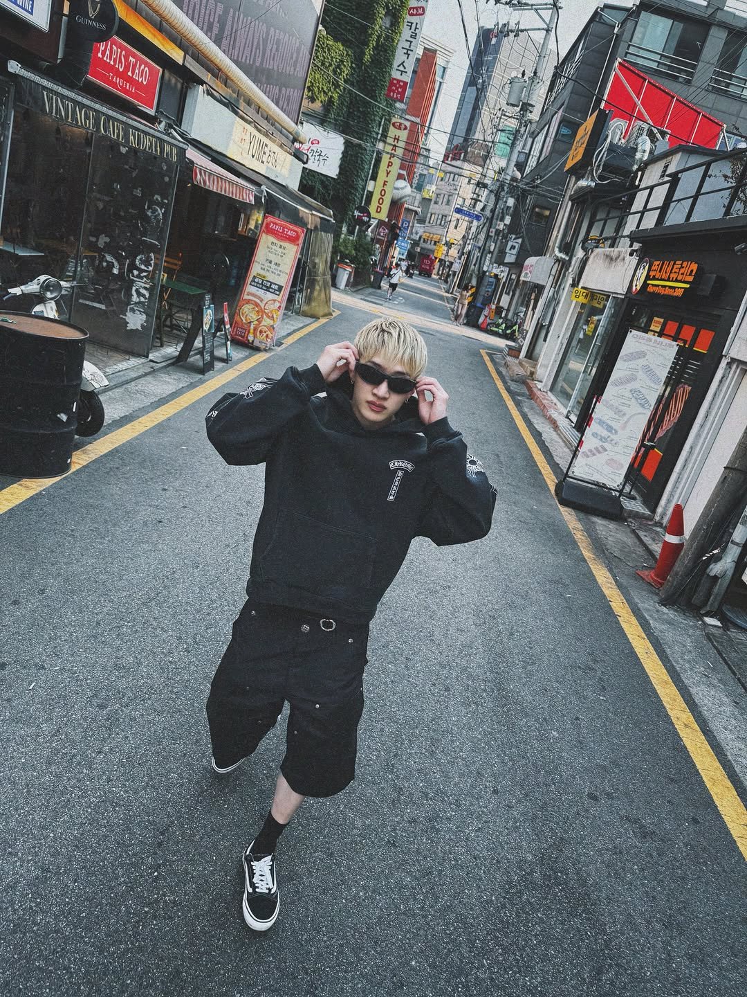 gnabnahc 게시물 이미지: 🌞🌝
#STAY