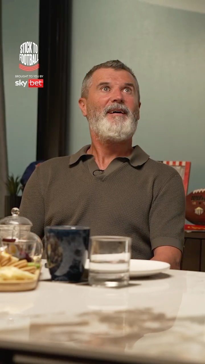 gneville2 게시물 이미지: “He loves the Wonderwall!” 🤪

England fans...