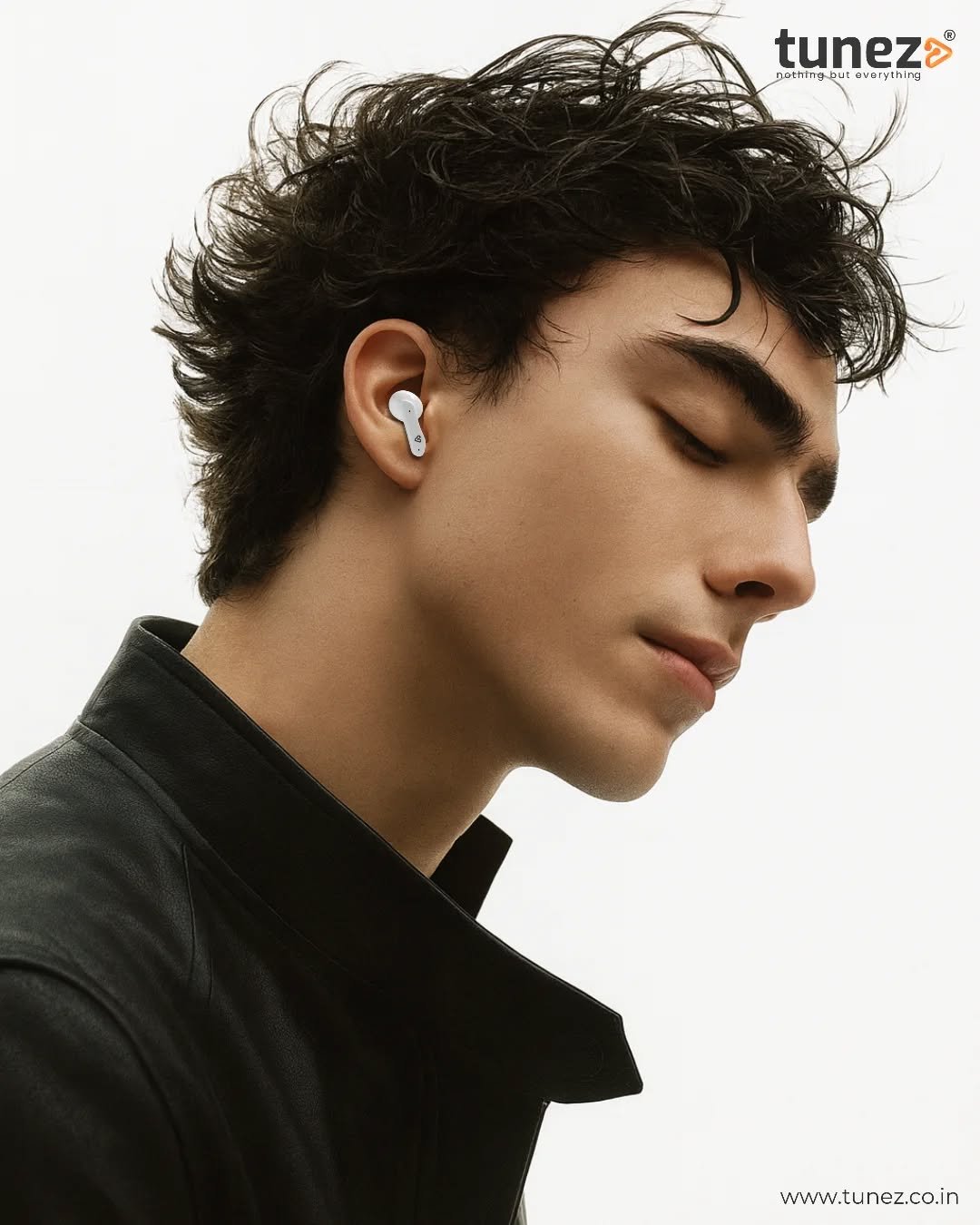 Photo by Tunez in Bengaluru,Karnataka. May be an image of 1 person, microphone and text.