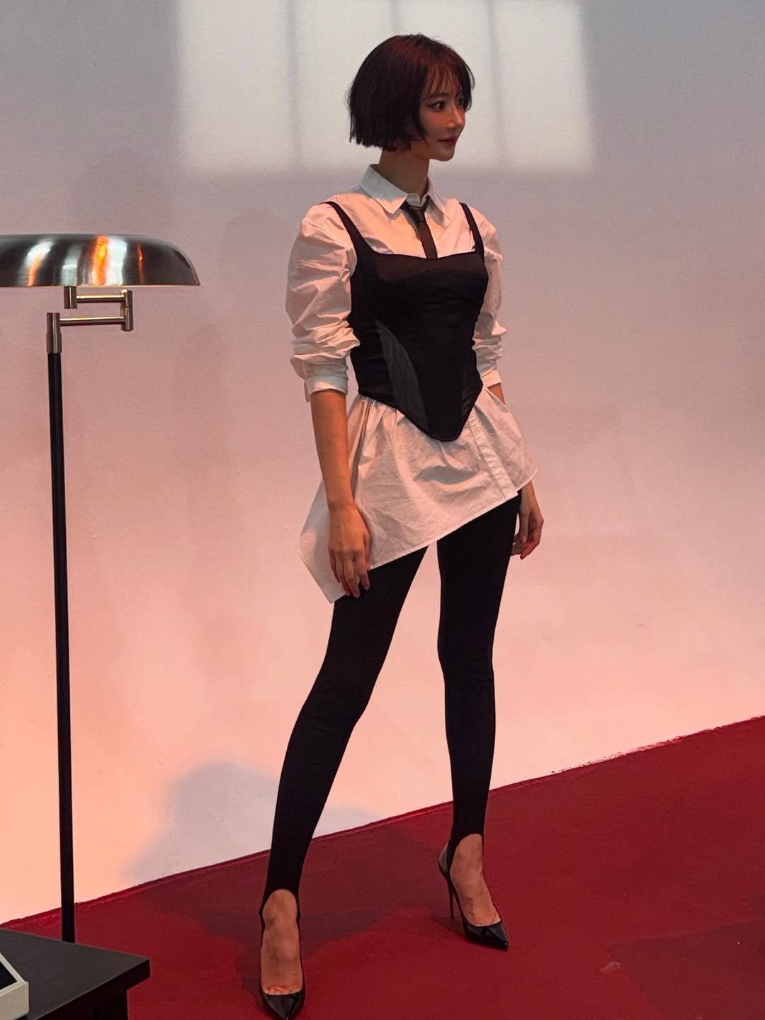 Photo shared by 고준희 GOJOONHEE on November 24, 2025 tagging @seungryeul, @f22lmin, @znazee, @niijeong, @gojoonhee, @jinjuhair, and @xxjeongim_. May be an image of turtleneck, top and text.