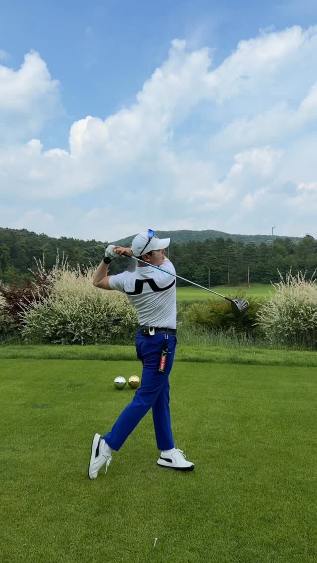 golfer_apro 게시물 이미지: #보이스캐디 #보이스캐디서포터즈 #팀보이스캐디

라운드시 항상 사진 촬영하고
동반자...