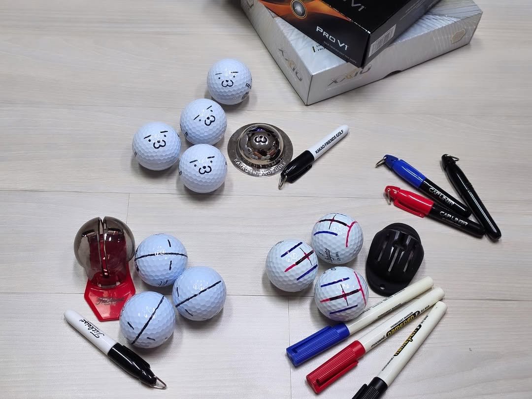 golfer_apro 게시물 이미지: 다음주 라운드를 준비하면 라인 그리는 중

여러분들은 어떤 라이너가 좋아요?

1....
