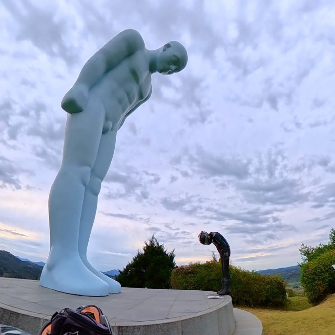 Photo by 정 문곤 on October 28, 2025. May be an image of segway, sculpture, statue, outdoors and text.