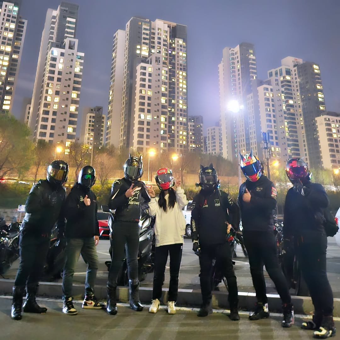 Photo by 정 문곤 on April 13, 2026. May be an image of segway, scooter, face mask, helmet and text.