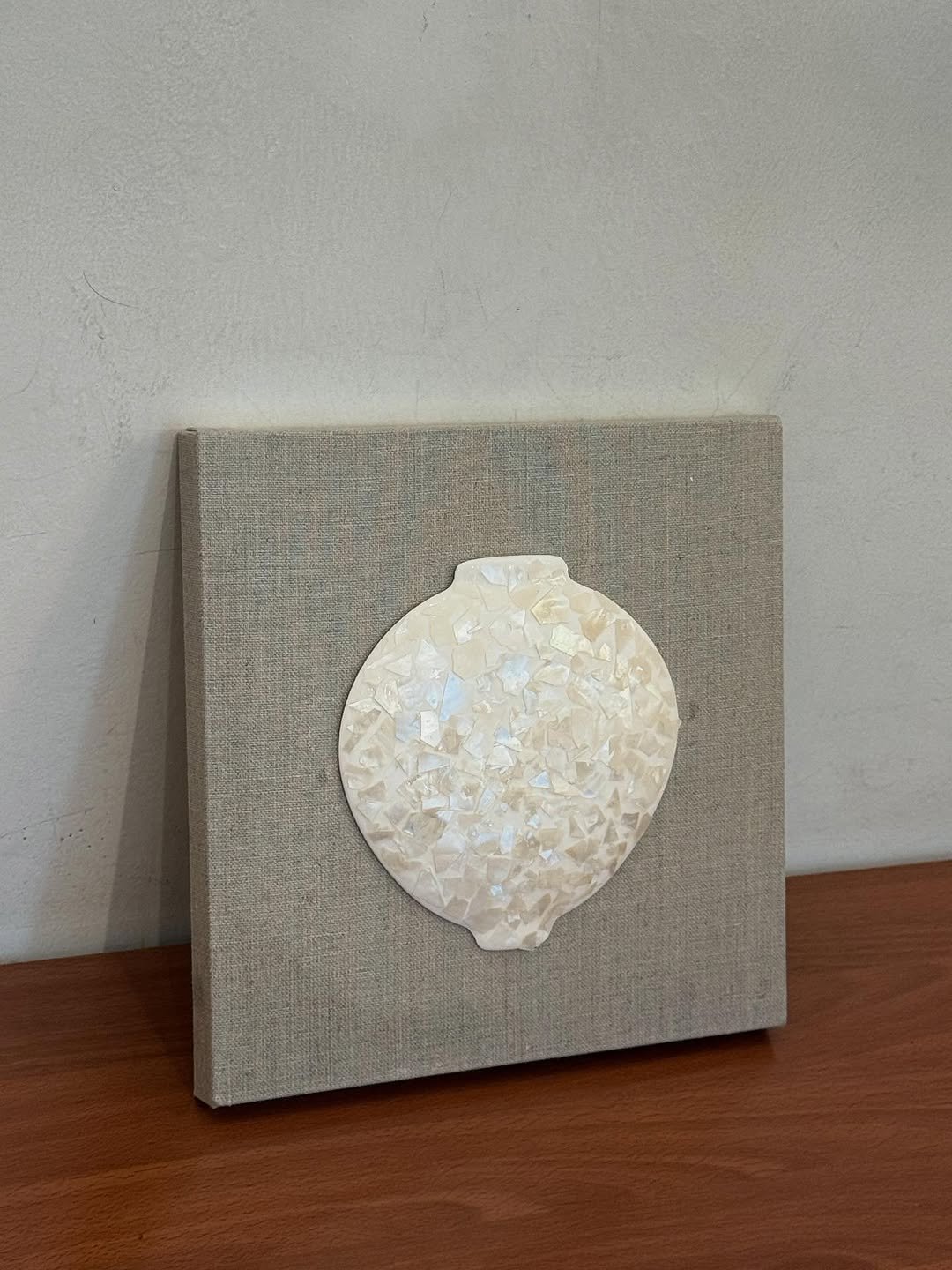 Photo by 소소하게 매일 행복해🥰 on October 26, 2025. May be art of text.