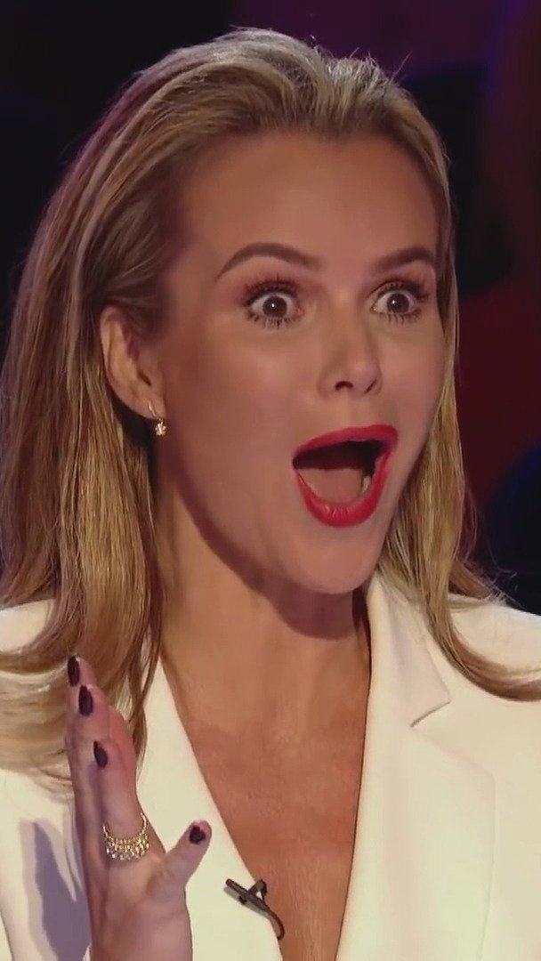 gottalentglobal 게시물 이미지: Simon Buzzed Too Soon! #bgt #britainsgottalent...