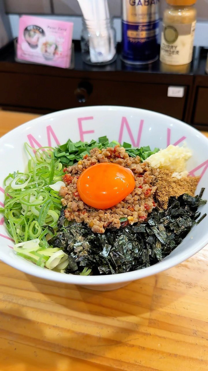gourmet_lab_jp 게시물 이미지: 辛旨ミンチ×極太麺！最後は無料追い飯まで止まらない台湾まぜそば

【麺や 志...