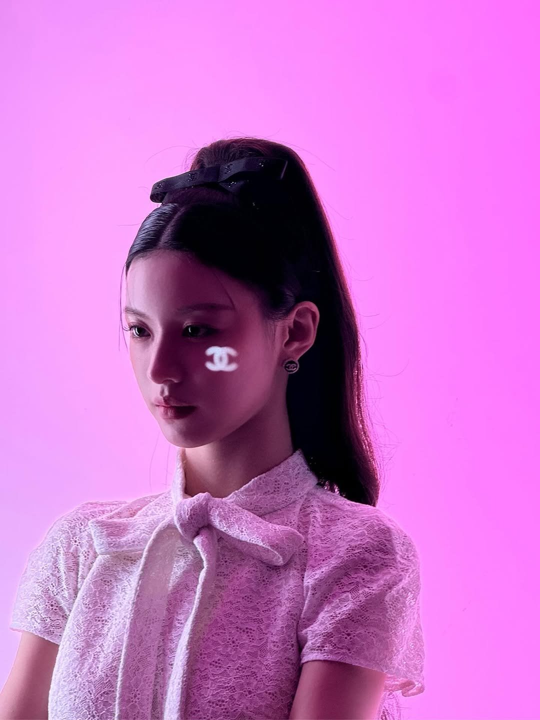 Photo shared by 고윤정 on August 28, 2025 tagging @chanel.beauty. May be an image of 1 person.