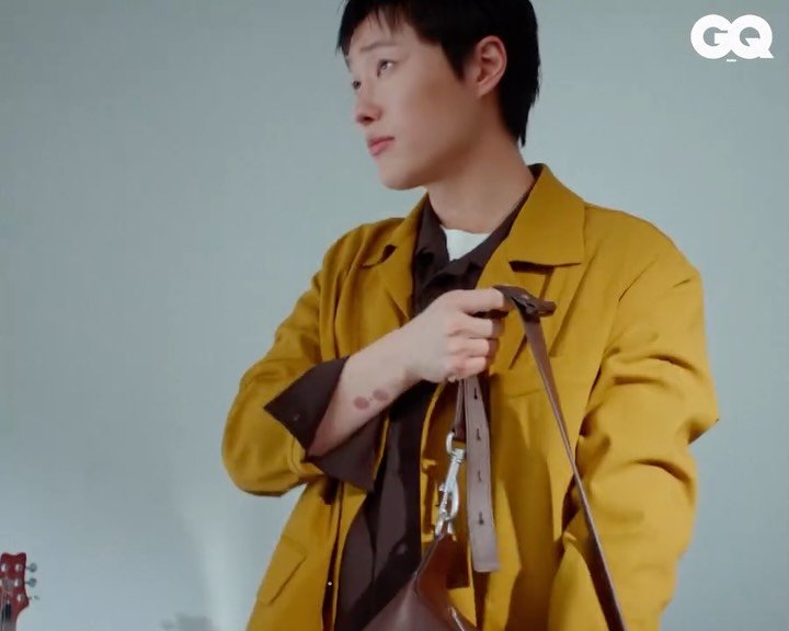 gq_korea 게시물 이미지: #협찬 𝙂𝙌 𝙆𝙊𝙍𝙀𝘼 𝙈𝘼𝙍𝘾𝙃 𝘿𝙄𝙂𝙄𝙏𝘼𝙇 𝘾𝙊𝙑𝙀𝙍 𝙒𝙄𝙏𝙃...