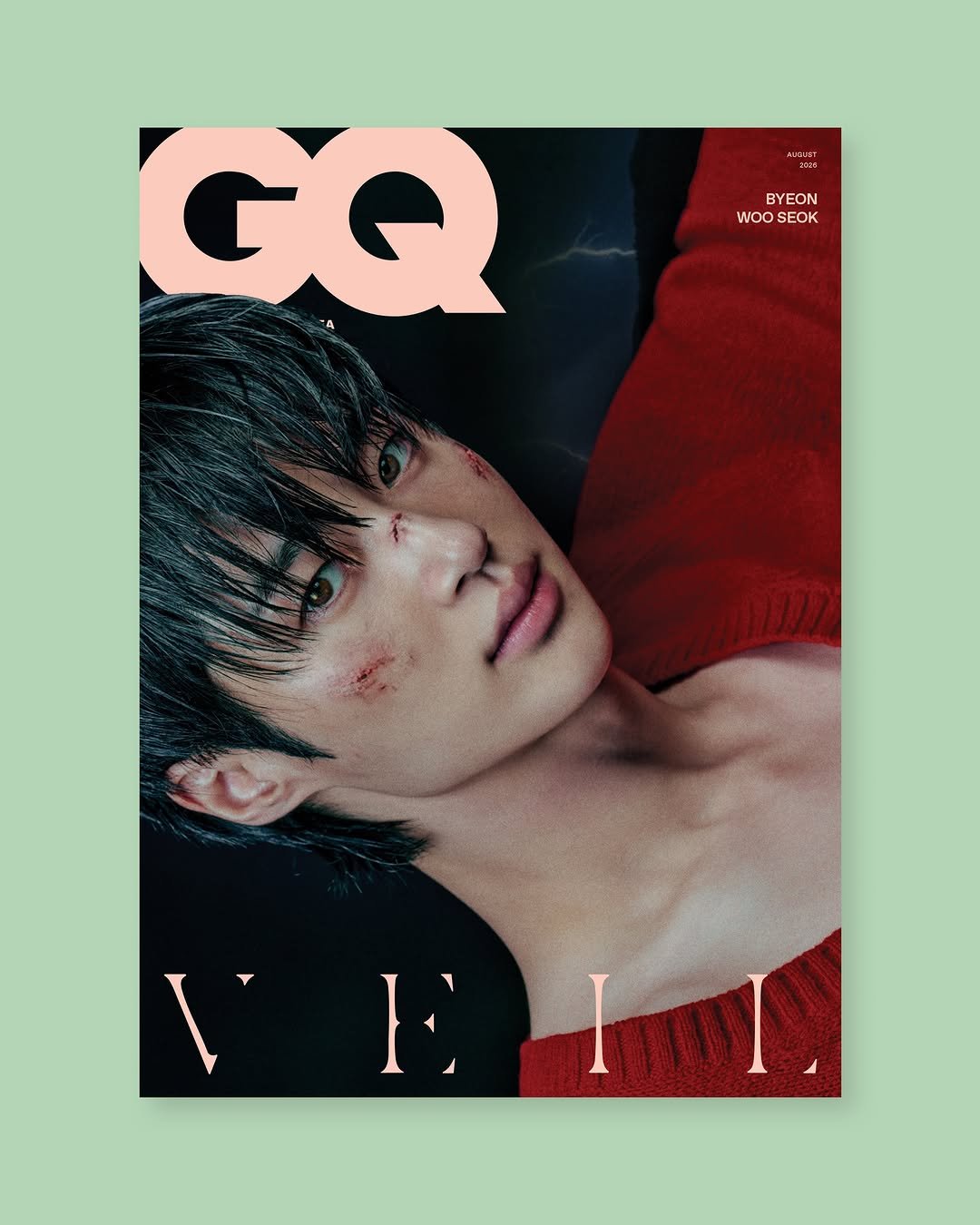gq_korea 게시물 이미지: #협찬 𝙂𝙌 𝙆𝙊𝙍𝙀𝘼 𝘼𝙐𝙂𝙐𝙎𝙏 𝙄𝙎𝙎𝙐𝙀 𝙒𝙄𝙏𝙃 𝘽𝙔𝙀𝙊𝙉 𝙒𝙊𝙊...