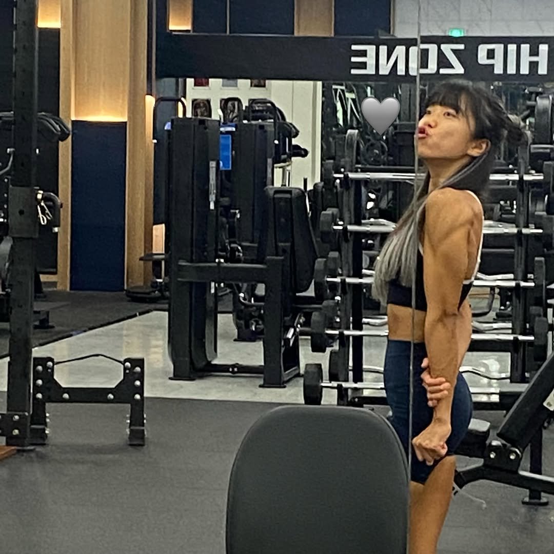 gr_fit2018 게시물 이미지: 시즌의 매력은 얼굴은 박살 나지만 세상 간지나는 몸을 얻는다는 겁니다(찡긋
