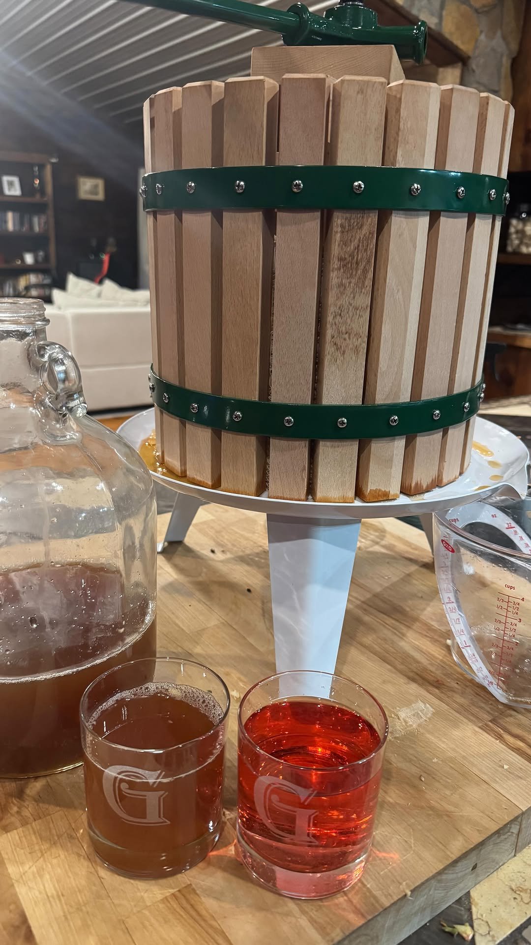 greenhorngrove 게시물 이미지: This is my first time fermenting. Wish me luck!