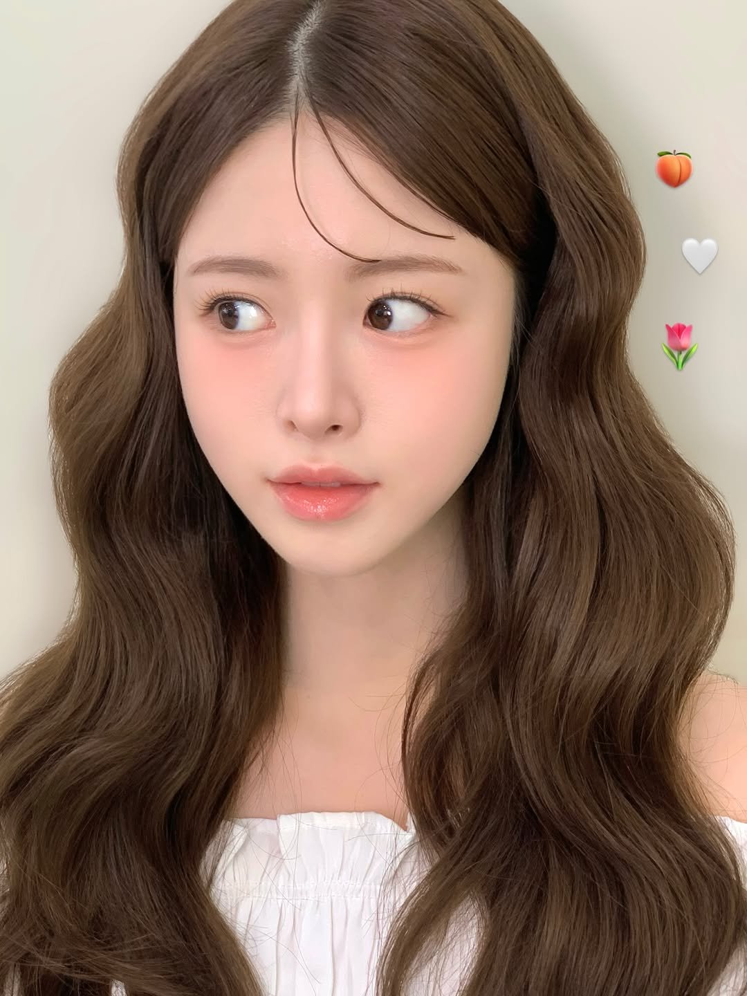 Photo shared by 청담메이크업 강남메이크업 韓国メイク │ 그리다, 청담 메이크업 on July 07, 2025 tagging @makeup_eunjin. May be an image of 1 person, braids and text.