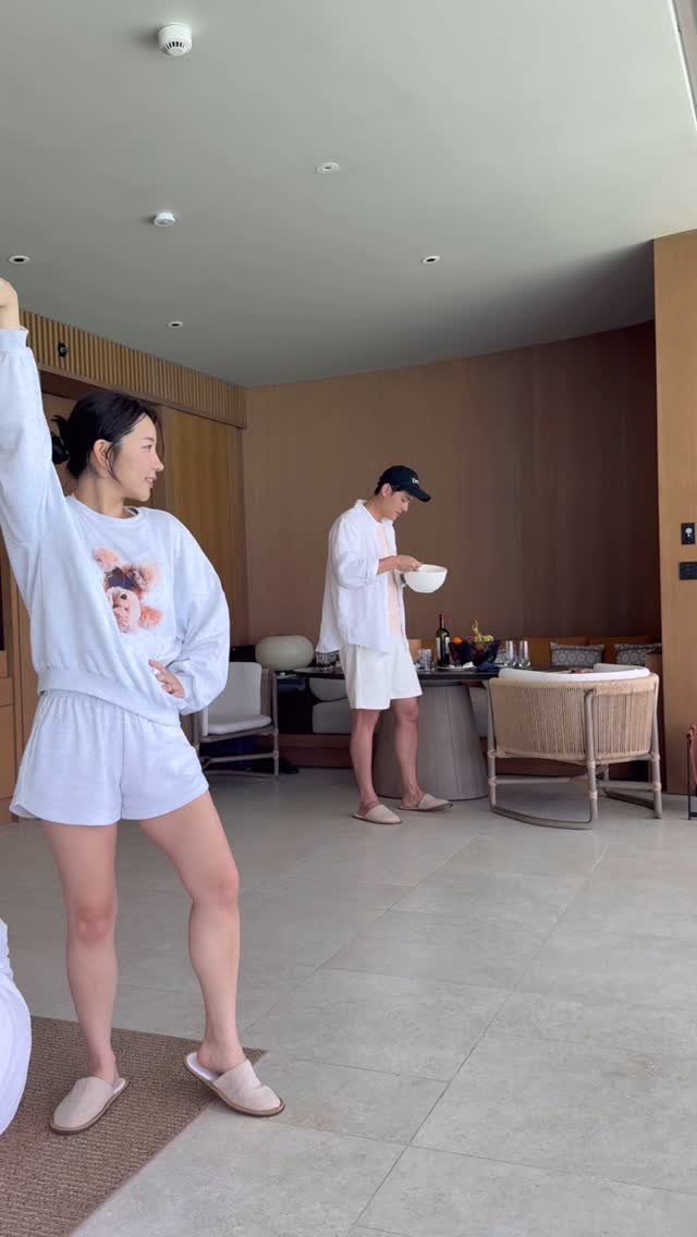 gs___park 게시물 이미지: 지친 요즘 추억 보면서 기운 찾기

제아내가 추억한번 만들어 보고 싶다고해서
말을...