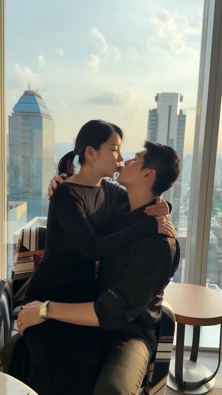 gs___park 게시물 이미지: 이날 은근 기대했던날
넷째는 잠정연기
행복하면...