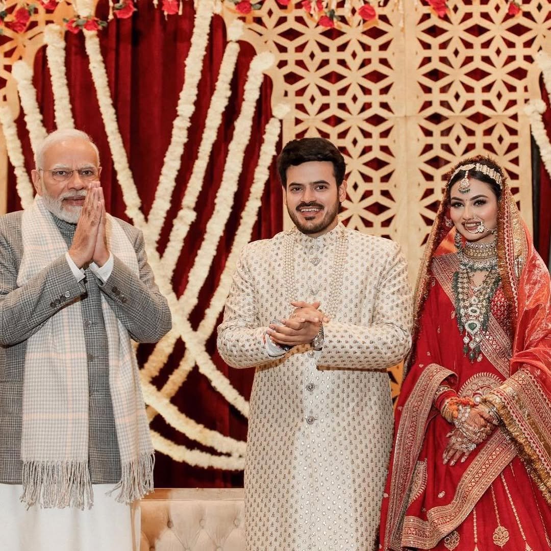 Photo shared by Guneet Virdi💄💋 on March 21, 2023 tagging @garimasinghthakur, and @narendramodi.