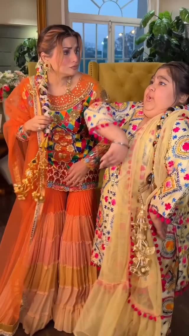 guneetvirdimua 게시물 이미지: Chalo gidda paieyea 💫🙌👏with everyone....