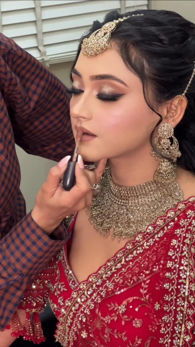 guneetvirdimua 게시물 이미지: Beautiful GVbrirde❤️❤️❤️❤️
Outfit: @mukul.aroraofficial