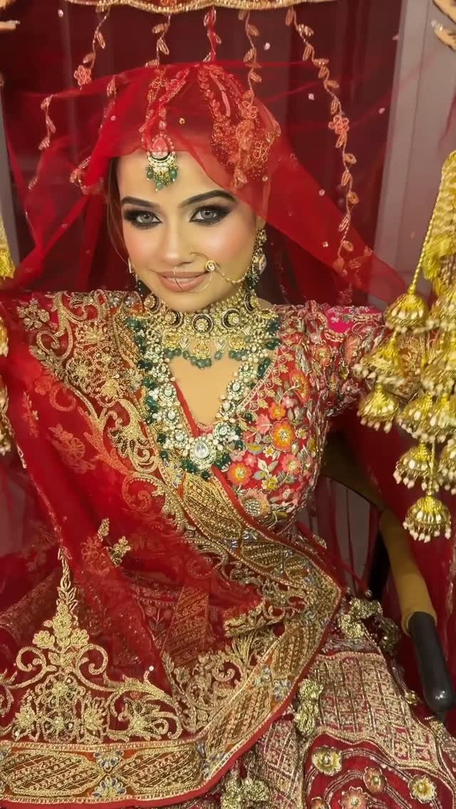 guneetvirdimua 게시물 이미지: So sunder😍😍😍 #gvbride 
In @rimpleandharpreet