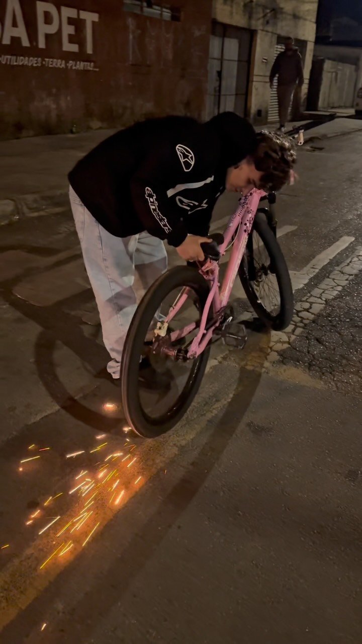 gustagrauu 게시물 이미지: Fogo na rodinha 🤣