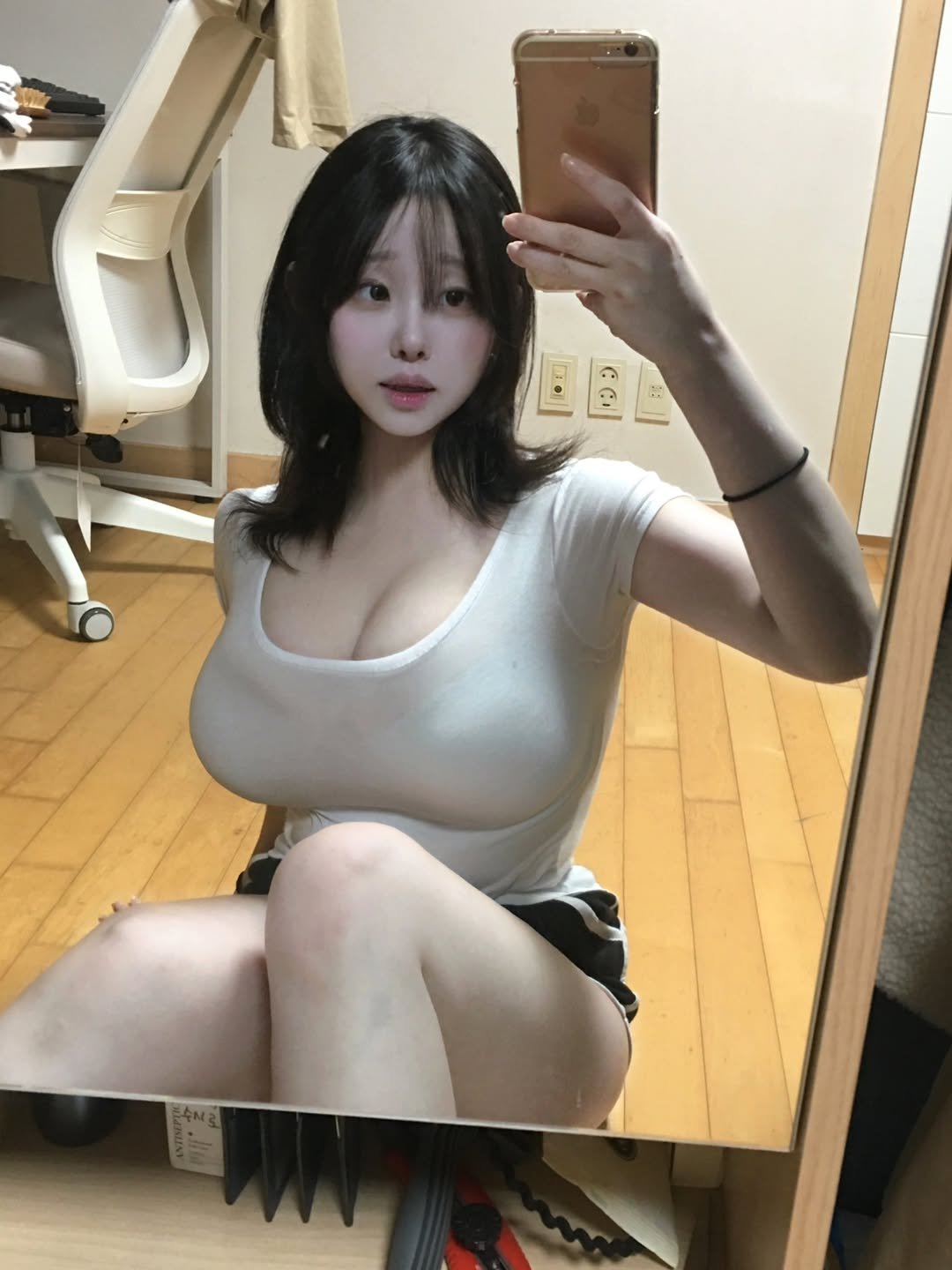 gustjdiq 게시물 이미지: 