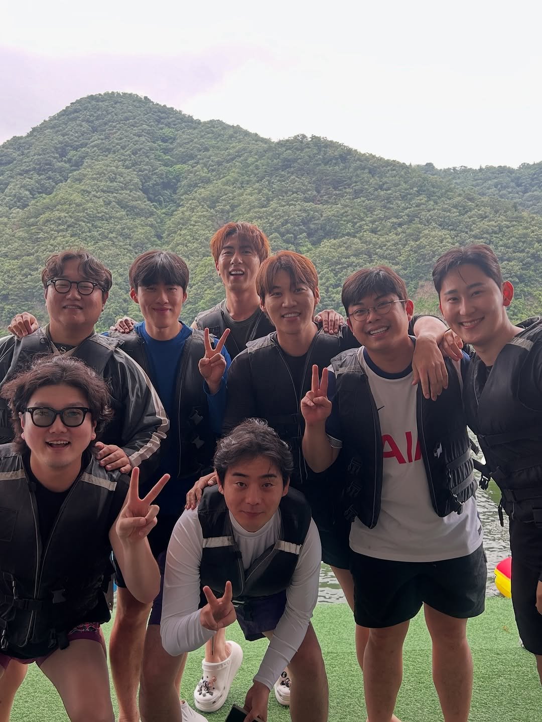 Photo by 남현승 on June 22, 2025. May be an image of one or more people and outdoors.