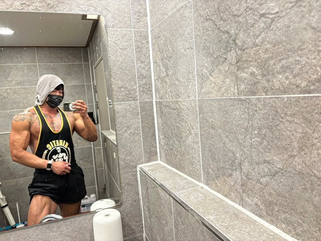 gymcity_mplee_ 게시물 이미지: 불금 등드리

짐시티 신정점 짐시티 언양점
💪레슨 상시모집
👉레슨문의...