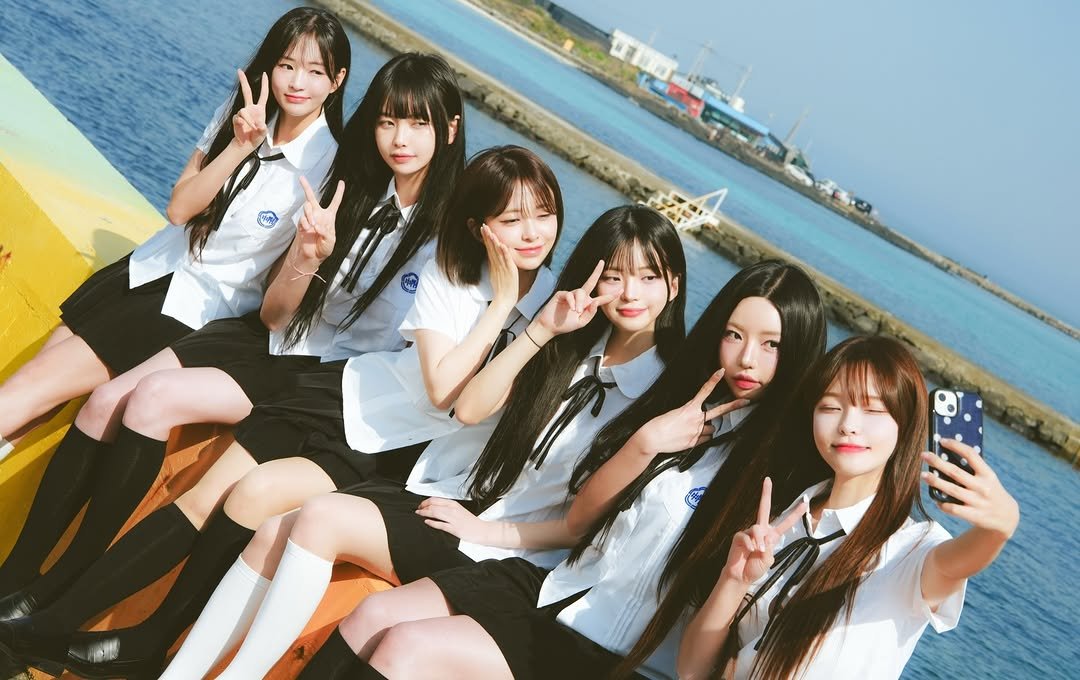 Photo shared by 동그란 Donggeuran ドングラン 圓圓 on November 28, 2025 tagging @hn950421g, @1995.mj, @bbang9.2, @u_jjung007, @yunamong_, and @h___rvn. May be an image of one or more people, hair and text.