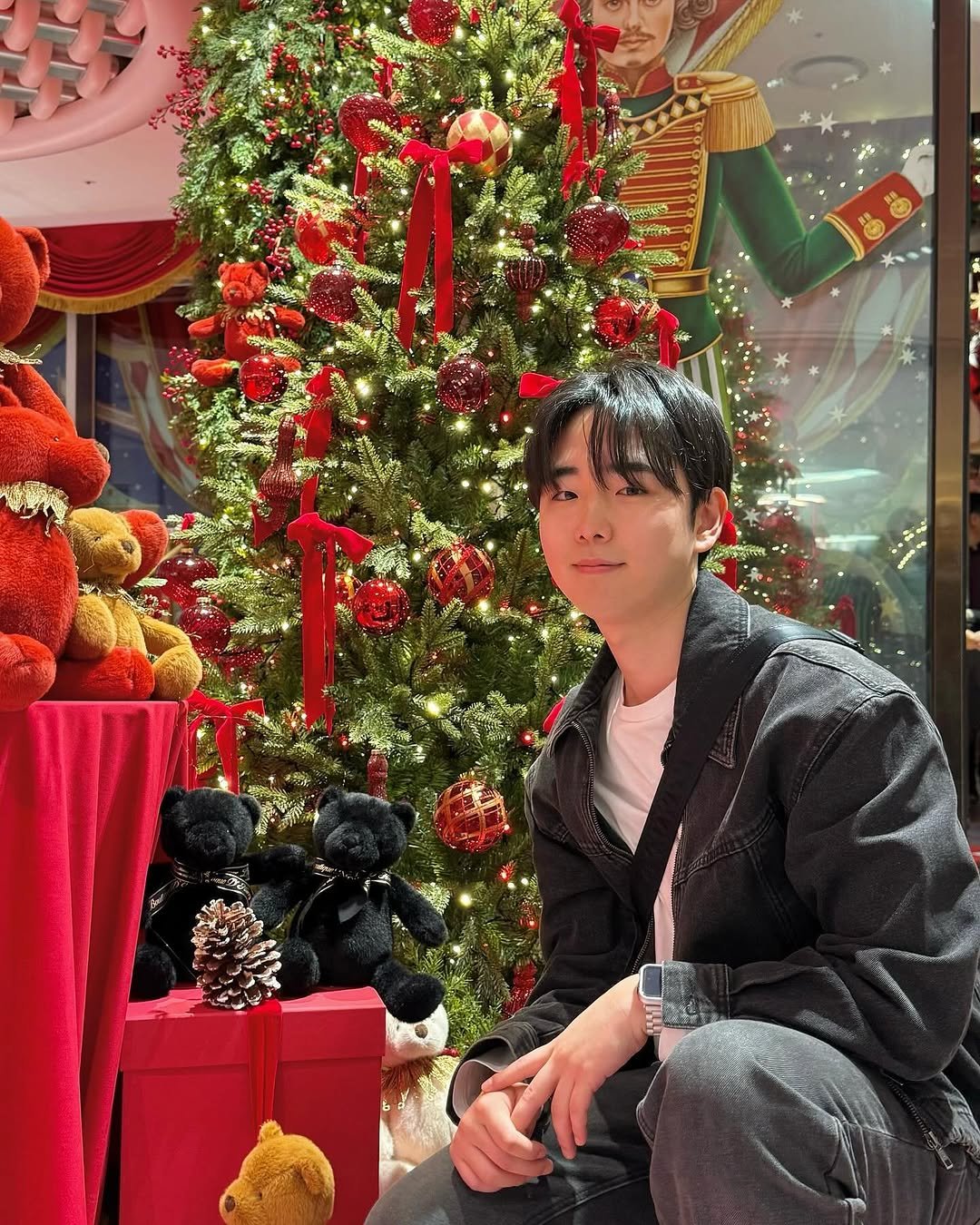 Photo by 성찬 on January 01, 2025.