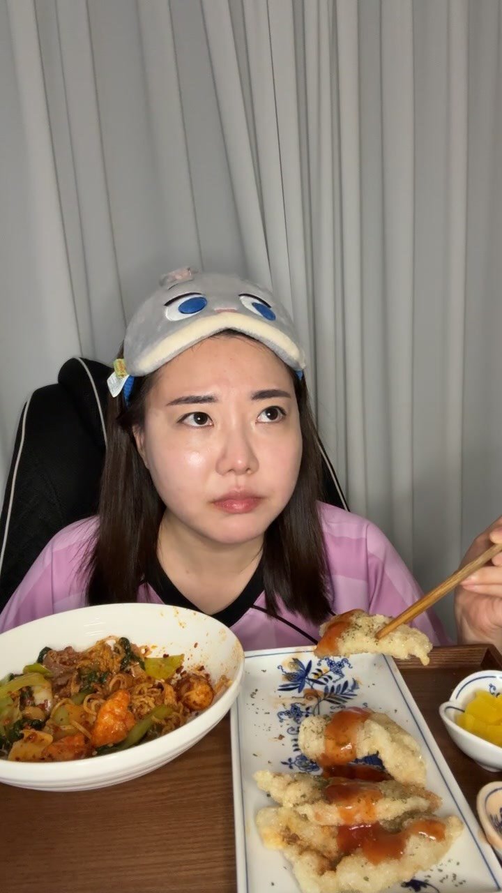 h_yun_ji_ 게시물 이미지: 현주디의 흑역사와 자존감 역대기