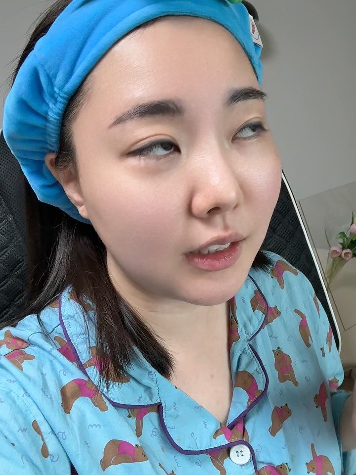 h_yun_ji_ 게시물 이미지: 갬성꺼져!!!!!! 카스테라 유통기한 12월 2일까지임!!!!!!
하루라도 빨리...