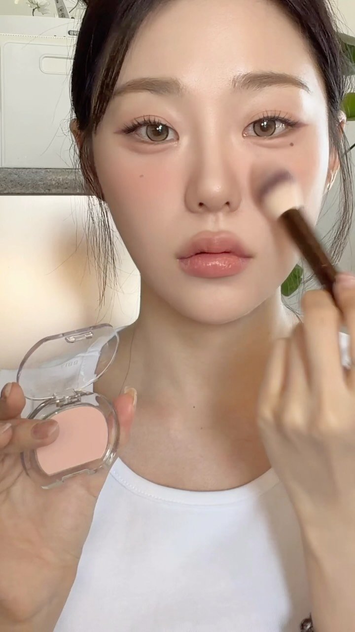 ha_sobin 게시물 이미지: 남자들이 좋아하는 데이트 메이크업🎀 #makeup