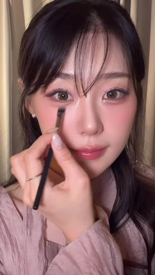 ha_sobin 게시물 이미지: 인상 사나운 사람 애교살 메이크업의 중요성#makeup