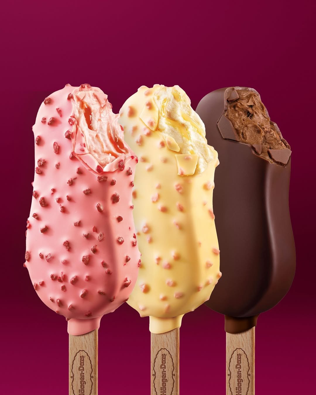 Photo by 하겐다즈 코리아 공식 인스타그램 on February 06, 2026. May be an image of gelato, wafer and text.