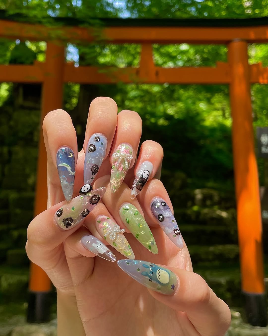 Photo shared by 하봄 on May 23, 2025 tagging @sowhat__j. May be an image of one or more people and fingernails.