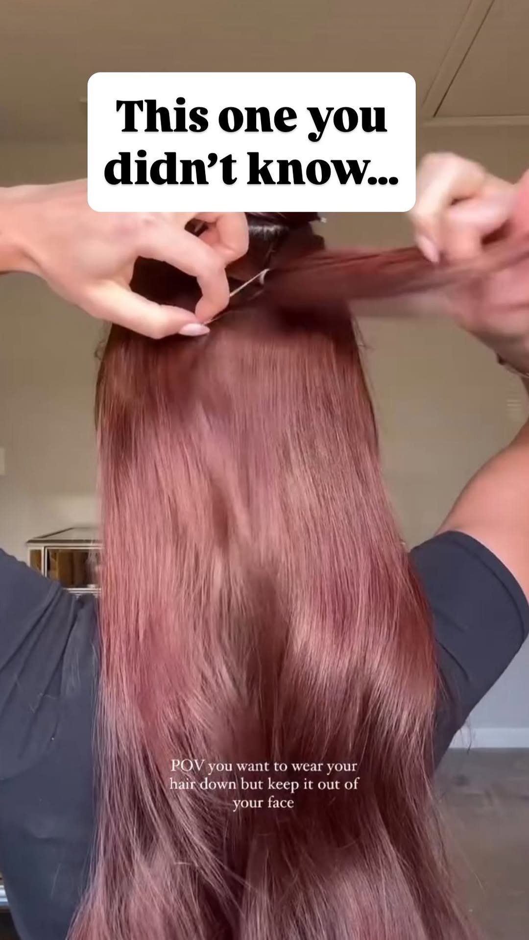 hacks.365 게시물 이미지: The Viral Hairstyle You NEED! ✨ Quick, Easy &...