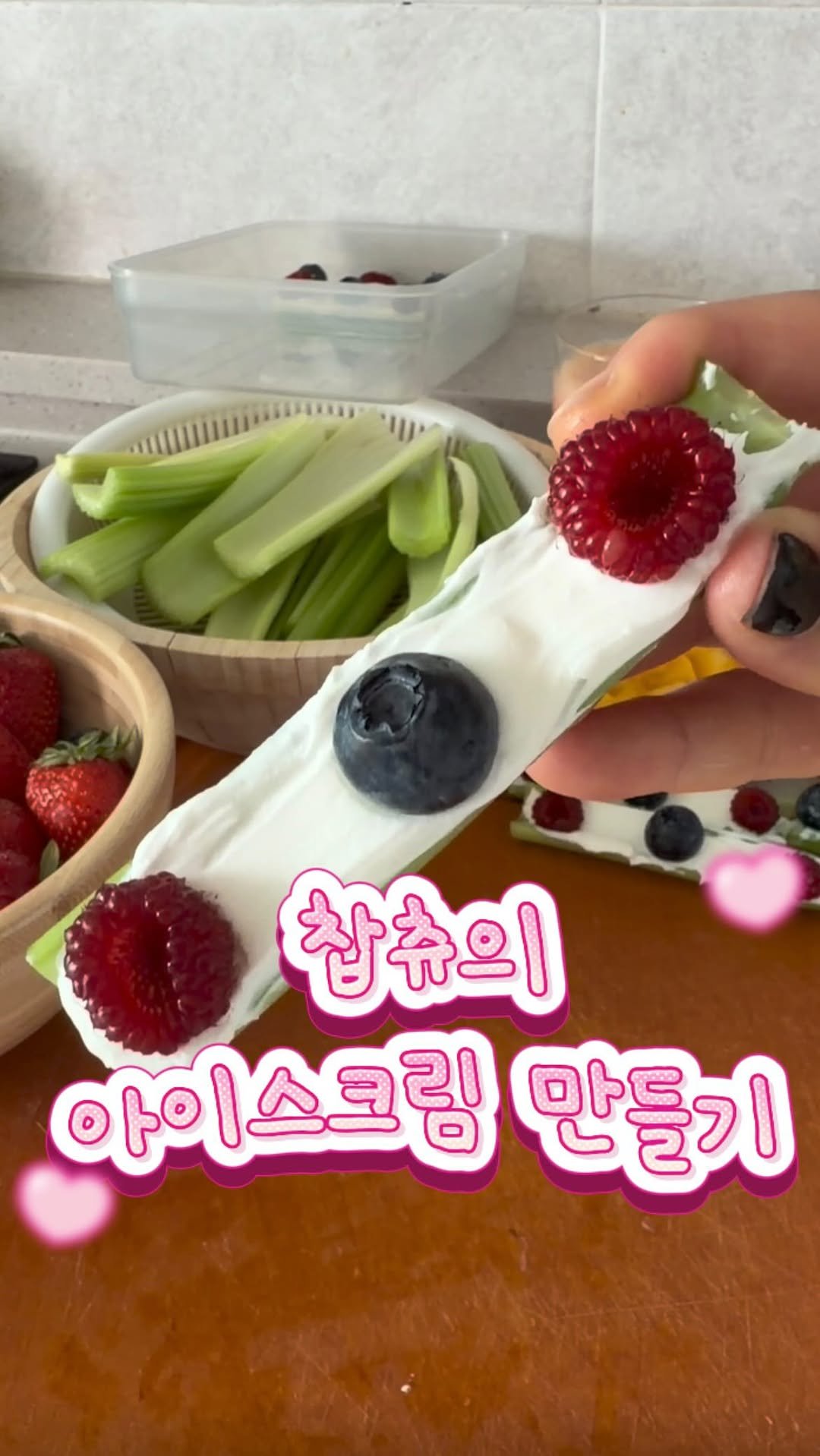 haeristagram 게시물 이미지: 날씨 더워져서 챱츄 아이스크림 공장 오픈🍉

#리트리버해리 #해리 #골든리트리버...
