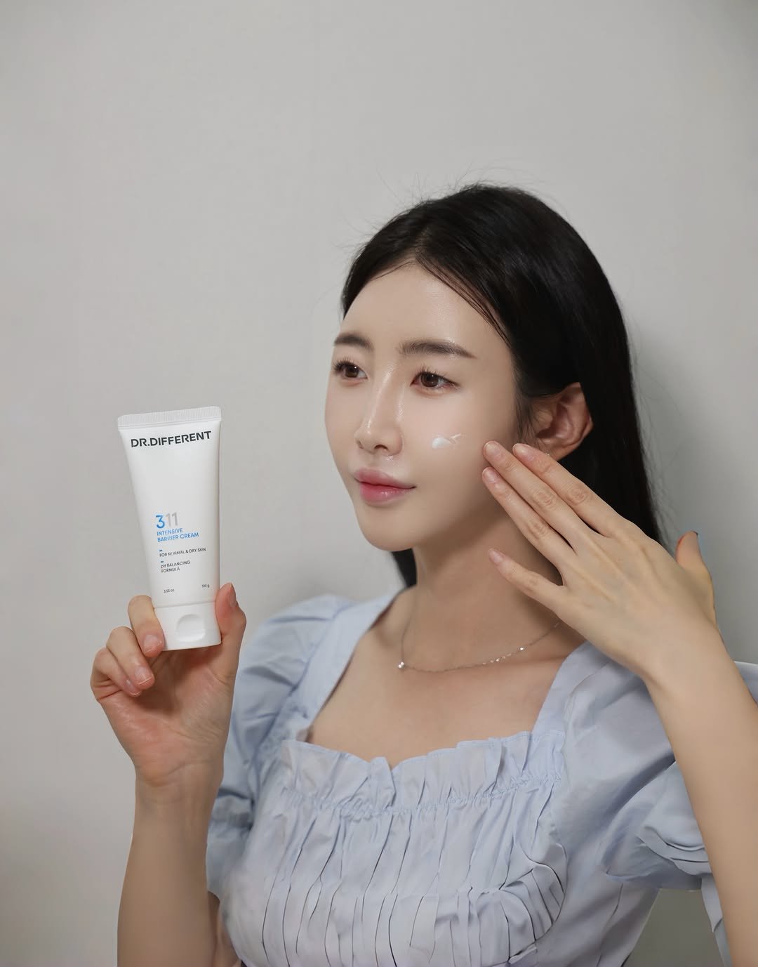 haerong1215 게시물 이미지: #협찬 
요즘 환절기라 그런지
피부가 예민해지고 속당김 올라오는 날이 많아서
기초를...