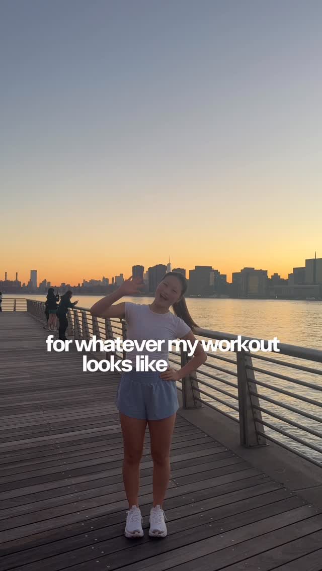 hailey.ra 게시물 이미지: thankful that my knee has been recovering well...