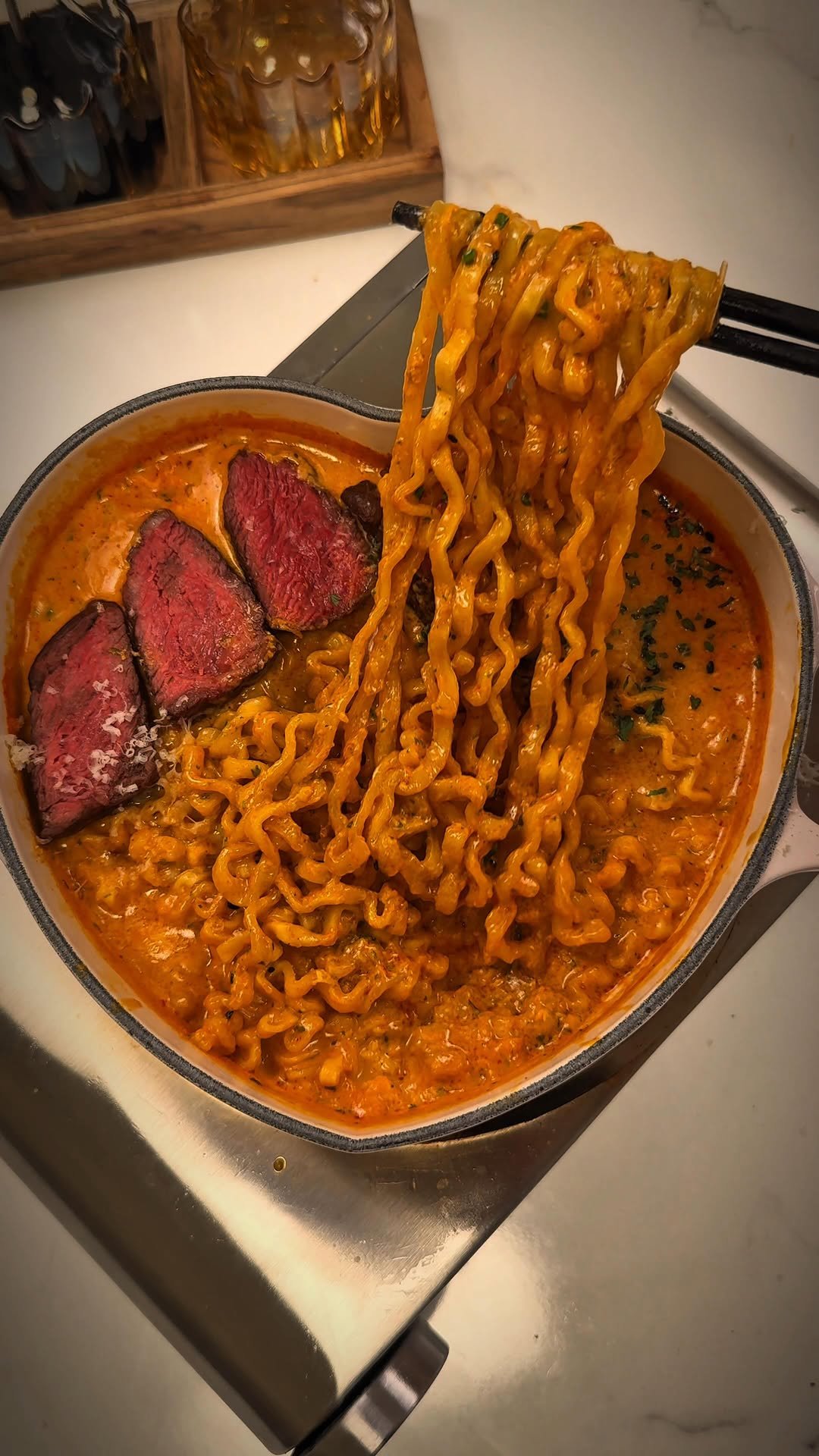 haileyateit 게시물 이미지: This ain’t your average buldak🔥
Creamy, cheesy...