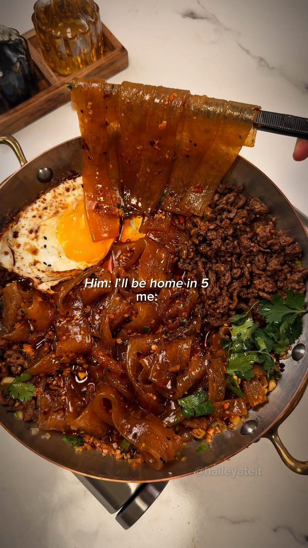 haileyateit 게시물 이미지: This ain’t your average chili oil noodles🔥 A...