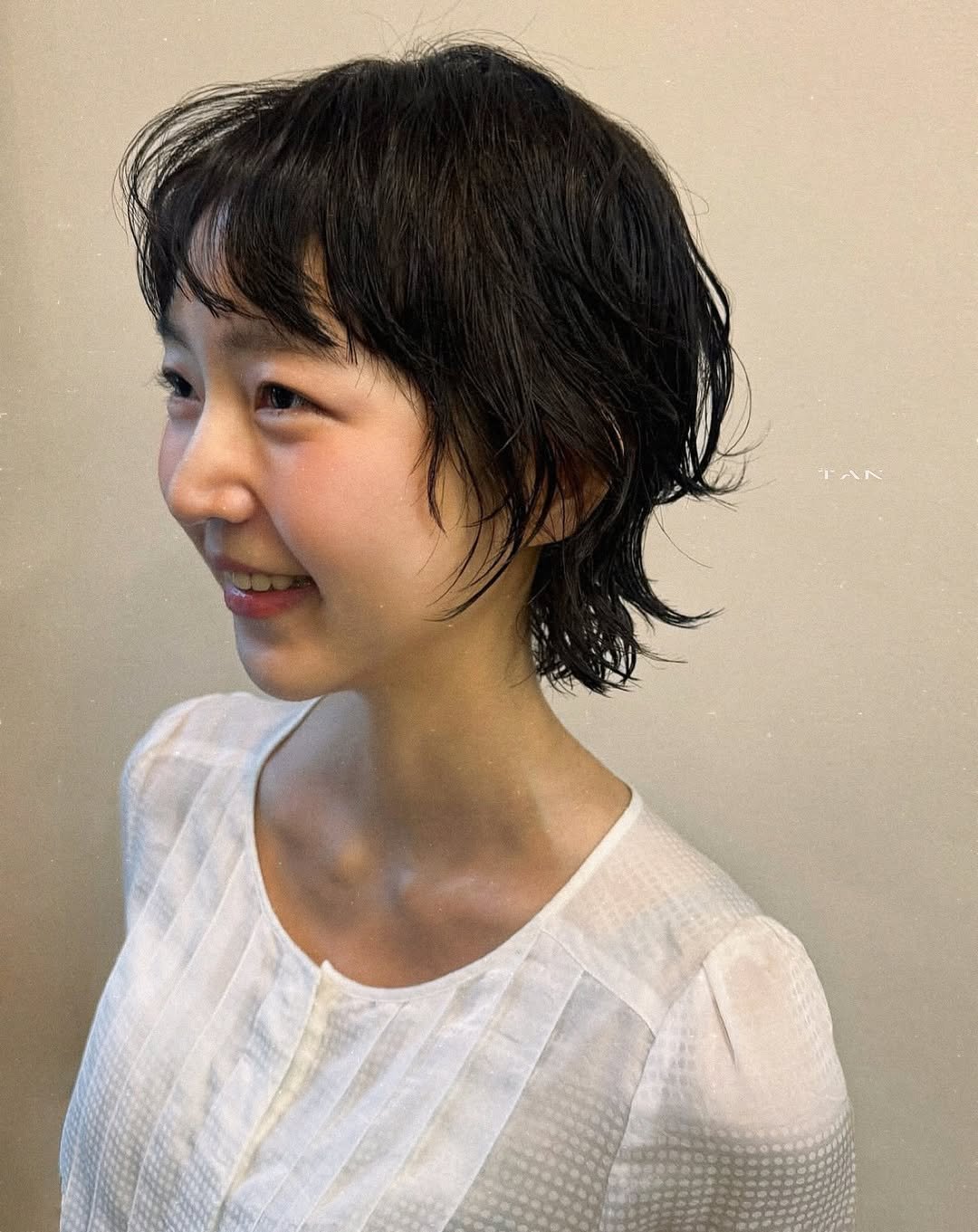 Photo by TAN hair studio _ 혜 원 in 합정동. May be an image of one or more people, hair and text.