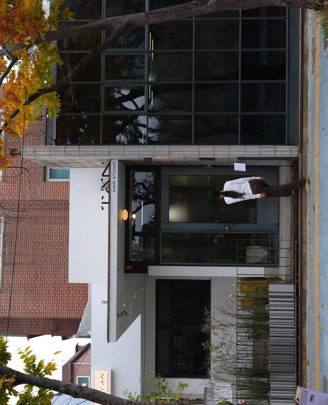 Photo by TAN hair studio _ 혜 원 in 합정동 with @official_hair.tan. May be an image of buildings and text.